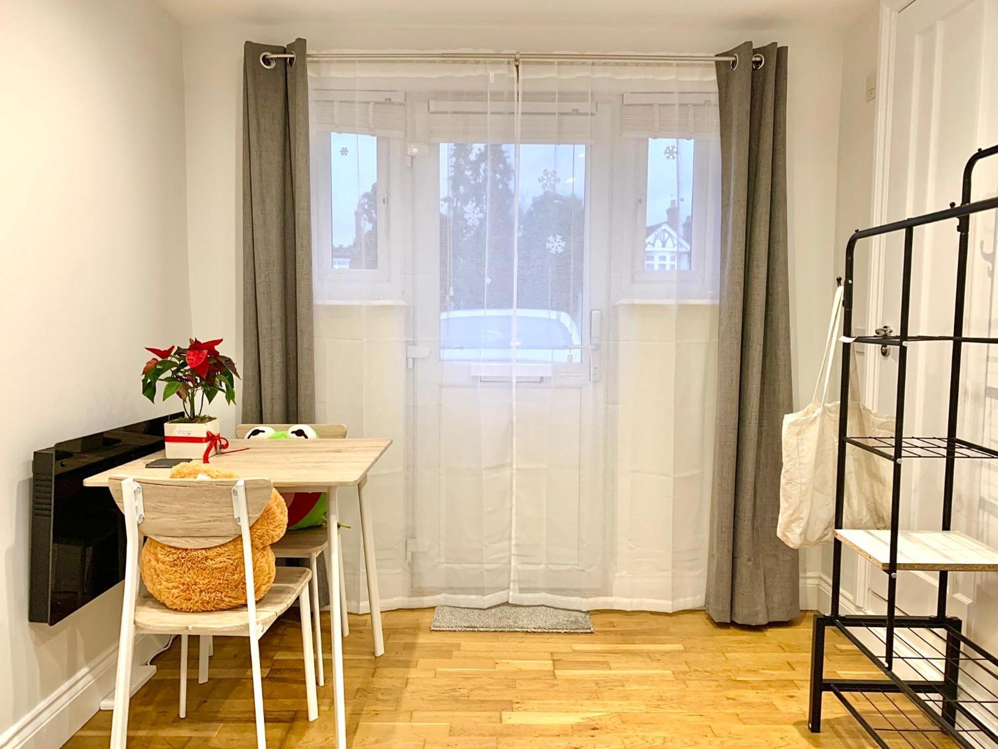 Cozytomari Daire Londra Dış mekan fotoğraf